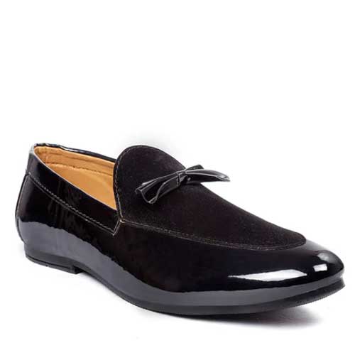 Wholesale Men's Black Round-Toe Shoe
