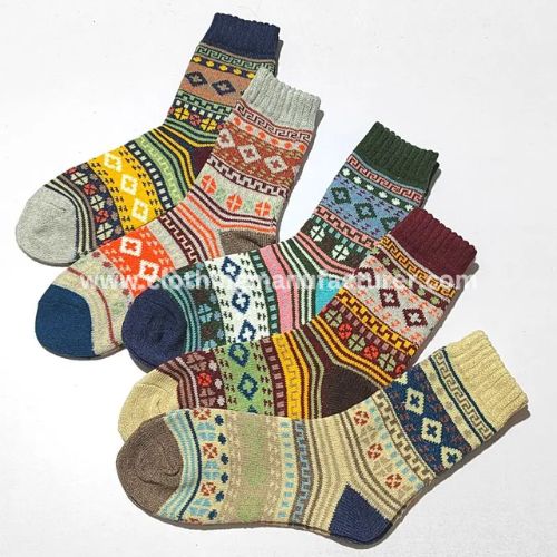 Women Vintage Winter Soft Wool Socks Manufacturer