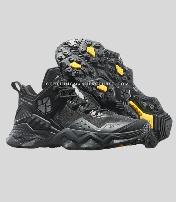 grey and black colour breathable hiking shoes wholesaler