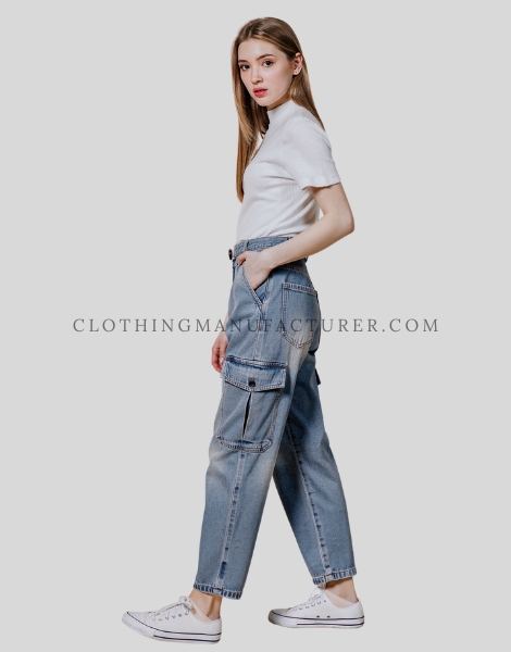 fashionable denim cargo for women supplier